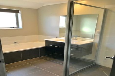 Photo of property in 63 Manuel Road, Silverdale, 0932