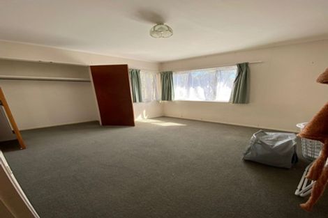 Photo of property in 2/10 Wilisa Rise, Goodwood Heights, Auckland, 2105