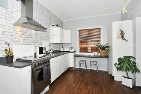 Photo of property in 8 Wainoni Road, Wainoni, Christchurch, 8061