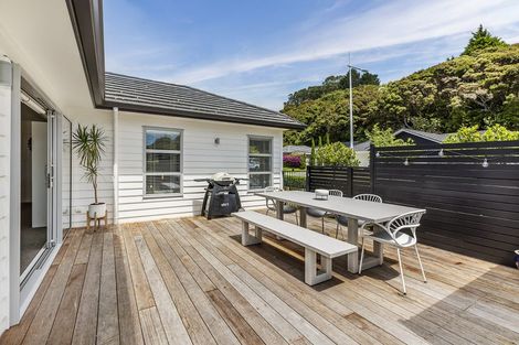 Photo of property in 12 Banks Boulevard, Whitby, Porirua, 5024