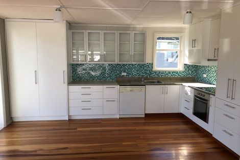 Photo of property in 26 Palmerston Road, Havelock North, 4130