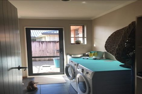 Photo of property in 27 Mickelson Avenue, Rototuna, Hamilton, 3210