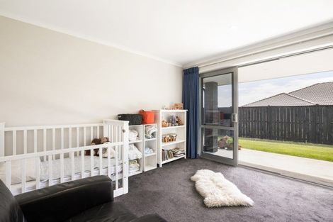 Photo of property in 1 Martingale Drive, Kingseat, Papakura, 2580