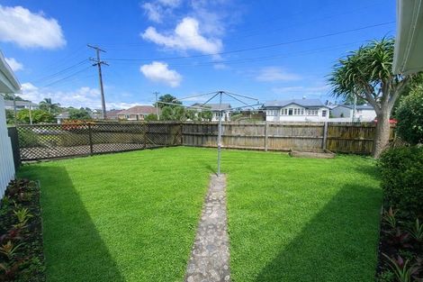 Photo of property in 1/41 Wood Street, Papakura, 2110