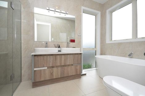 Photo of property in 11 Paso Fino Crescent, Karaka, Papakura, 2113