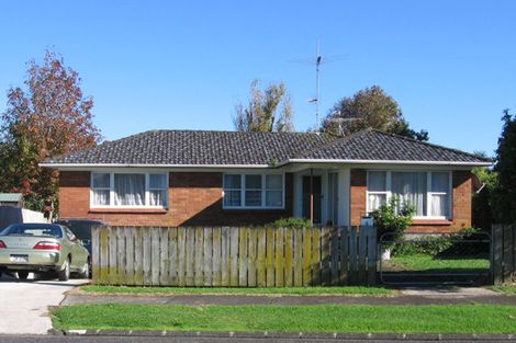 Photo of property in 5a Roseburn Place, Pakuranga, Auckland, 2010