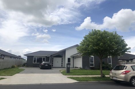 Photo of property in 8 Helen June Avenue, Flagstaff, Hamilton, 3210