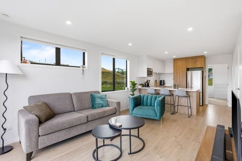 Photo of property in 19/23 Makomako Drive, Orewa, 0931