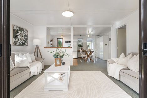 Photo of property in 106b Beverley Terrace, Whangamata, 3620