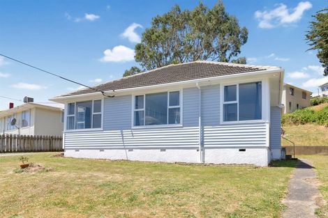 Photo of property in 96 Hampshire Street, Cannons Creek, Porirua, 5024