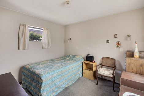 Photo of property in 2 Ngarimu Place, Mount Maunganui, 3116