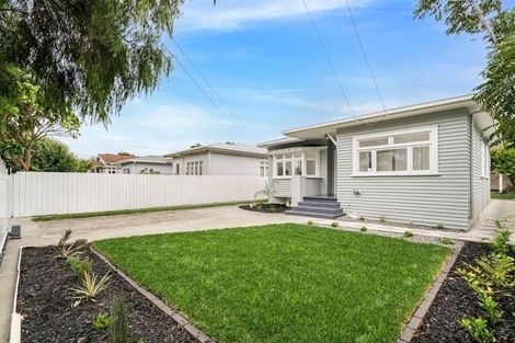 Photo of property in 48 Lambeth Road, Mount Eden, Auckland, 1041
