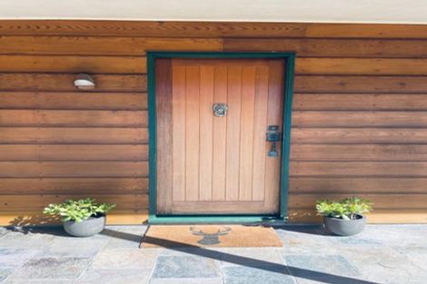 Photo of property in 142 Victoria Avenue, Hokowhitu, Palmerston North, 4410