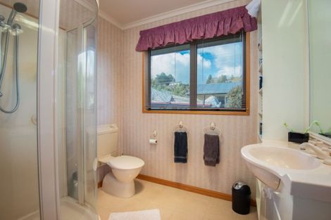 Photo of property in 4a Chatham Street, Waihola, Milton, 9073