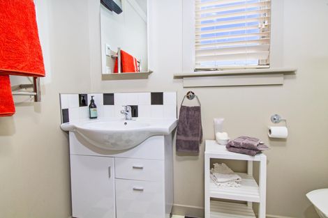 Photo of property in 5 Ray Street, Cromwell, 9310