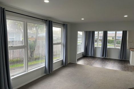 Photo of property in 64 Frensham Crescent, Woolston, Christchurch, 8062