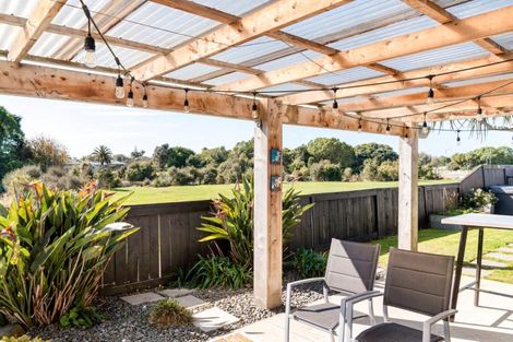 Photo of property in 12 Carrington Drive, Papamoa Beach, Papamoa, 3118