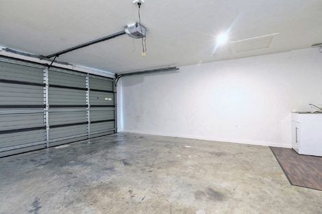 Photo of property in 36 Sunstone Crescent, Brown Owl, Upper Hutt, 5018