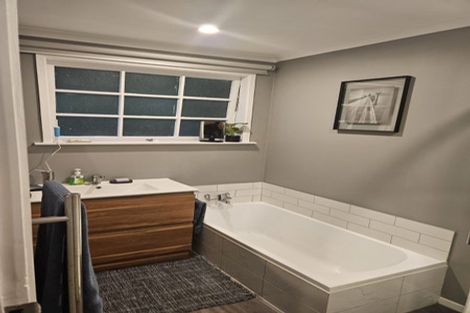 Photo of property in 3/167 Manuka Road, Bayview, Auckland, 0629