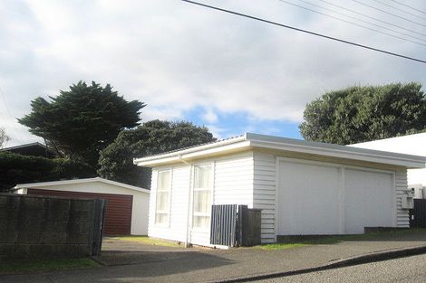 Photo of property in 9 Paneta Street, Paekakariki, 5034