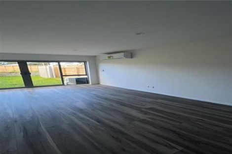 Photo of property in 99b Mahia Road, Wattle Downs, Auckland, 2103