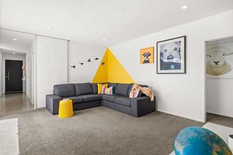 Photo of property in 20 Riverstone Drive, Welcome Bay, Tauranga, 3112