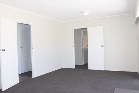 Photo of property in 2/10 Fenton Street, Papatoetoe, Auckland, 2025