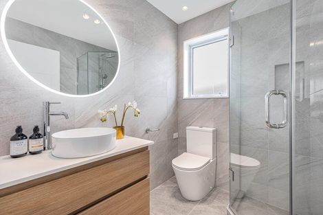 Photo of property in 123c Forrest Hill Road, Forrest Hill, Auckland, 0620