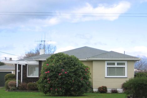 Photo of property in 80 Tiro Tiro Road, Levin, 5510