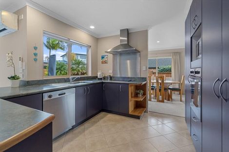 Photo of property in 28 Redhaven Place, Bethlehem, Tauranga, 3110