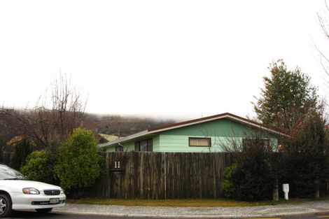 Photo of property in 11 Hood Crescent, Arrowtown, 9302