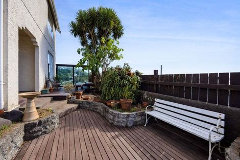 Photo of property in 22 Bayly Road, Moturoa, New Plymouth, 4310