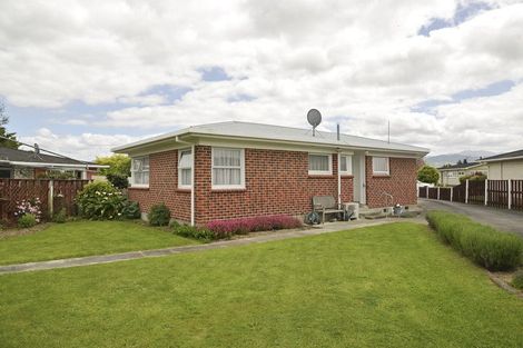 Photo of property in 11 Fairbrother Street, Carterton, 5713