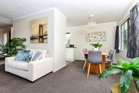 Photo of property in 4 Jasmine Avenue, Dinsdale, Hamilton, 3204