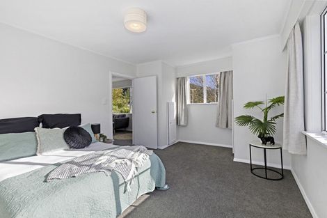 Photo of property in 117 Horoeka Street, Stokes Valley, Lower Hutt, 5019