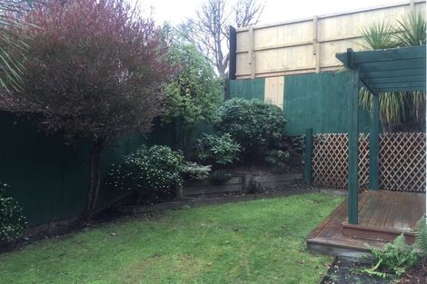 Photo of property in 2/32 Palatine Terrace, Huntsbury, Christchurch, 8022