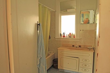 Photo of property in 14 Kingslea Street, Holmes Hill, Oamaru, 9401