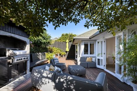 Photo of property in 51 Campbell Road, Mount Maunganui, 3116