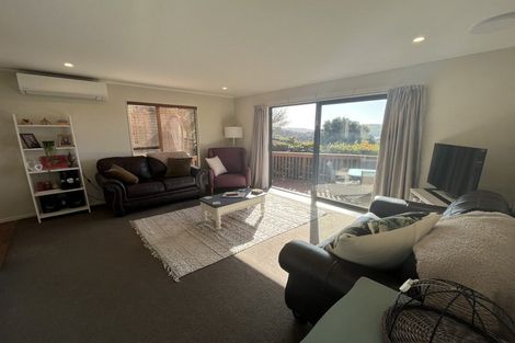 Photo of property in 18b Parkinson Close, Whitby, Porirua, 5024