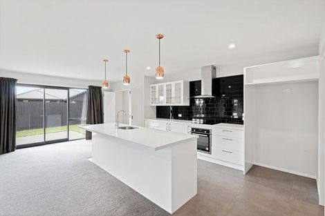 Photo of property in 22 Leader Street, Marshland, Christchurch, 8083