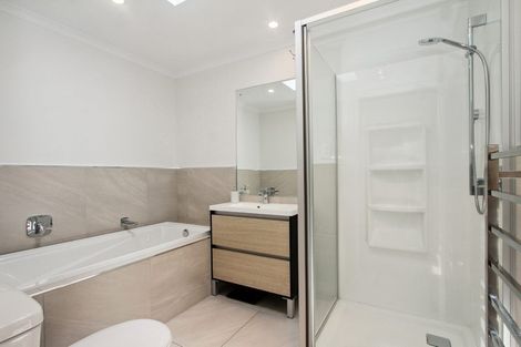 Photo of property in 7 Briddock Way, Swanson, Auckland, 0614