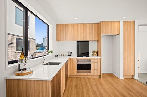 Photo of property in 112 Aldwins Road, Phillipstown, Christchurch, 8062