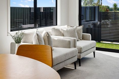 Photo of property in 96 Eriksen Road, Te Awa, Napier, 4110