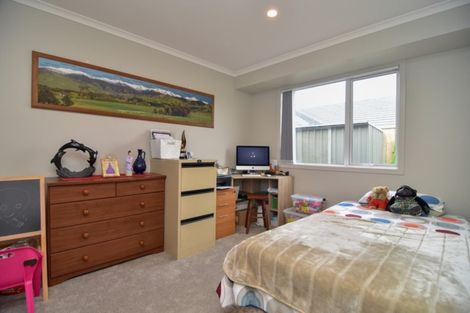 Photo of property in 5 Stoneleigh Drive, Solway, Masterton, 5810