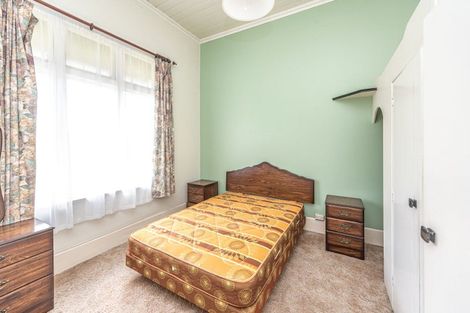 Photo of property in 11 Cambridge Street, Gonville, Whanganui, 4501