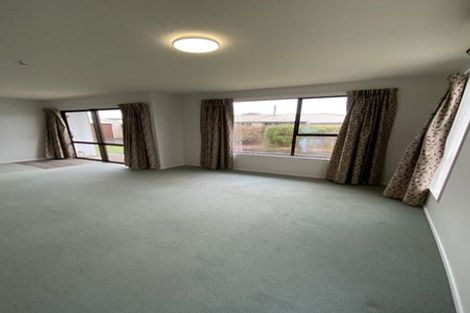 Photo of property in 39 Dunbarton Street, Redwood, Christchurch, 8051