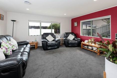 Photo of property in 1/6 Patons Road, Howick, Auckland, 2014