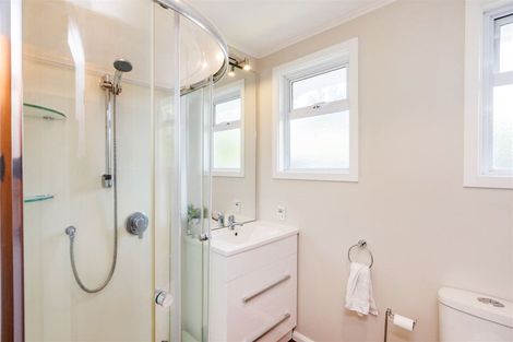 Photo of property in 9 Kingston Street, Awapuni, Palmerston North, 4412