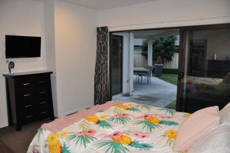 Photo of property in 11 Kirkpatrick Place, Havelock North, 4130