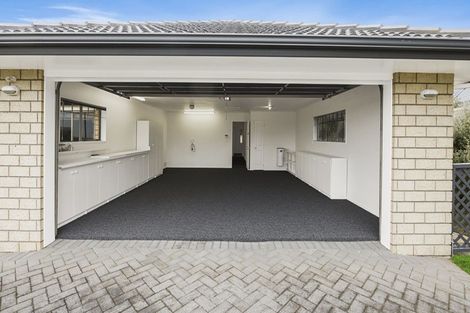 Photo of property in 1 Robinia Place, Ohauiti, Tauranga, 3112